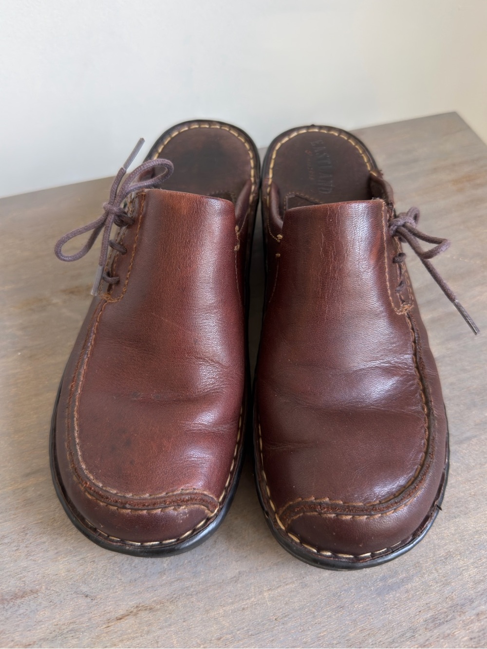 Eastland Brown Leather Y2K Clogs/Mules Womens 6.5M Slip On Asymmetrical side tie